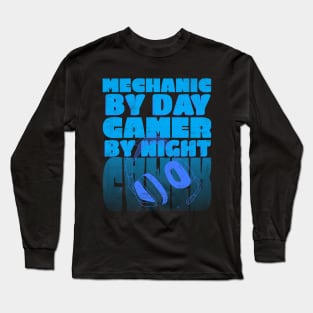 Gaming Quote Mechanic by Day Gamer by night in Blue Text Long Sleeve T-Shirt